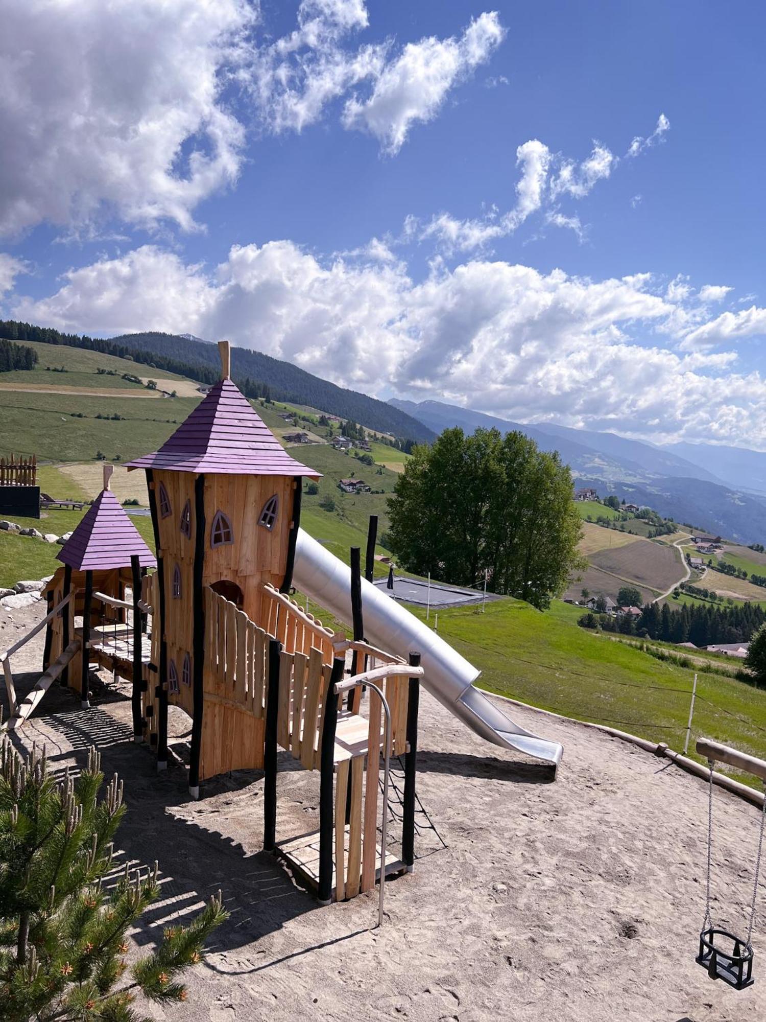 Familienhotel Familiamus Maranza Buitenkant foto